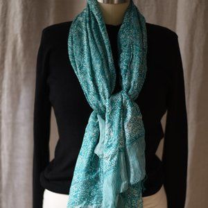Green and White Silky Shawl
